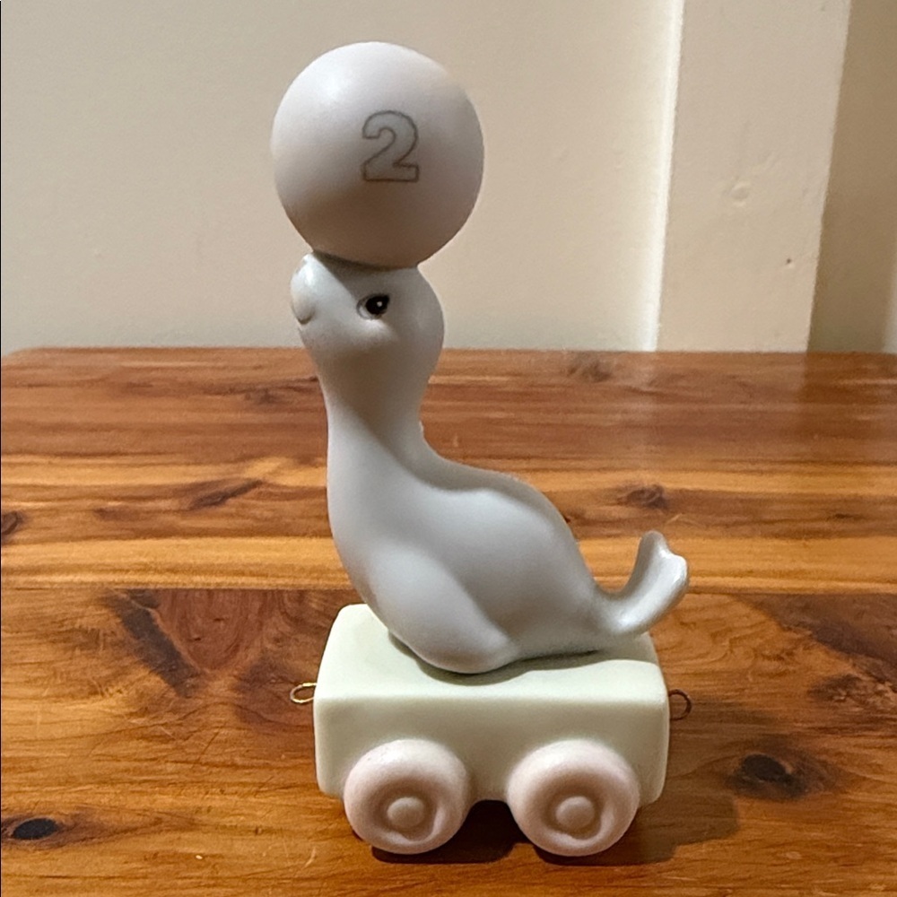 Vintage 1985 Precious Moments Seal Age 2 Birthday Train Figurine